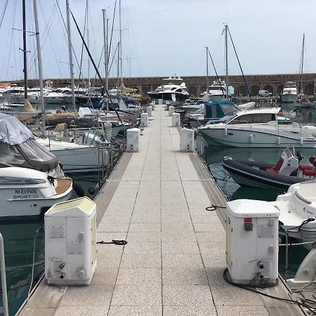 Location Bateau Port Vauban Bådhotel Antibes