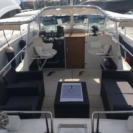 Location Bateau Port Vauban *